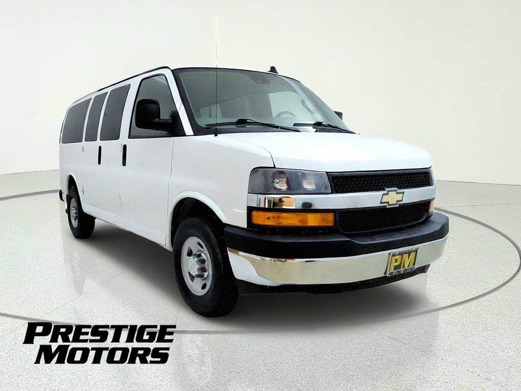 2019 CHEVROLET Express