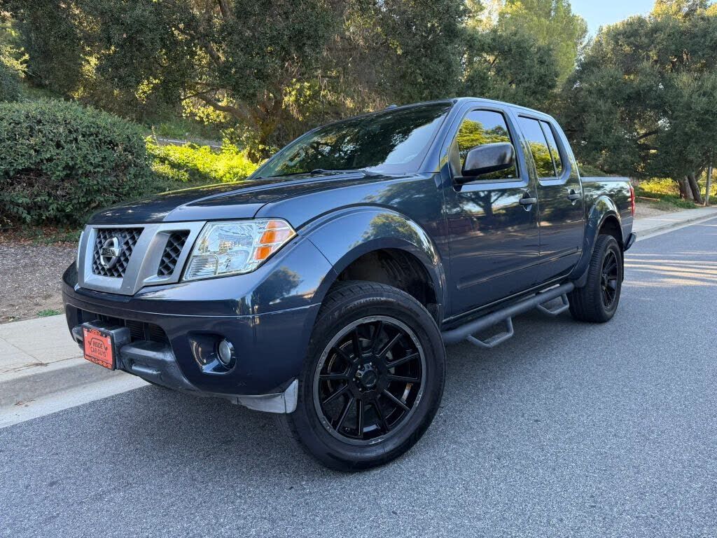 2015 NISSAN Frontier