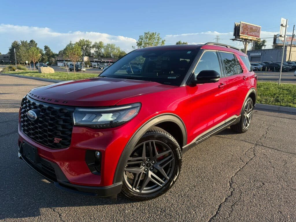 2025 FORD Explorer