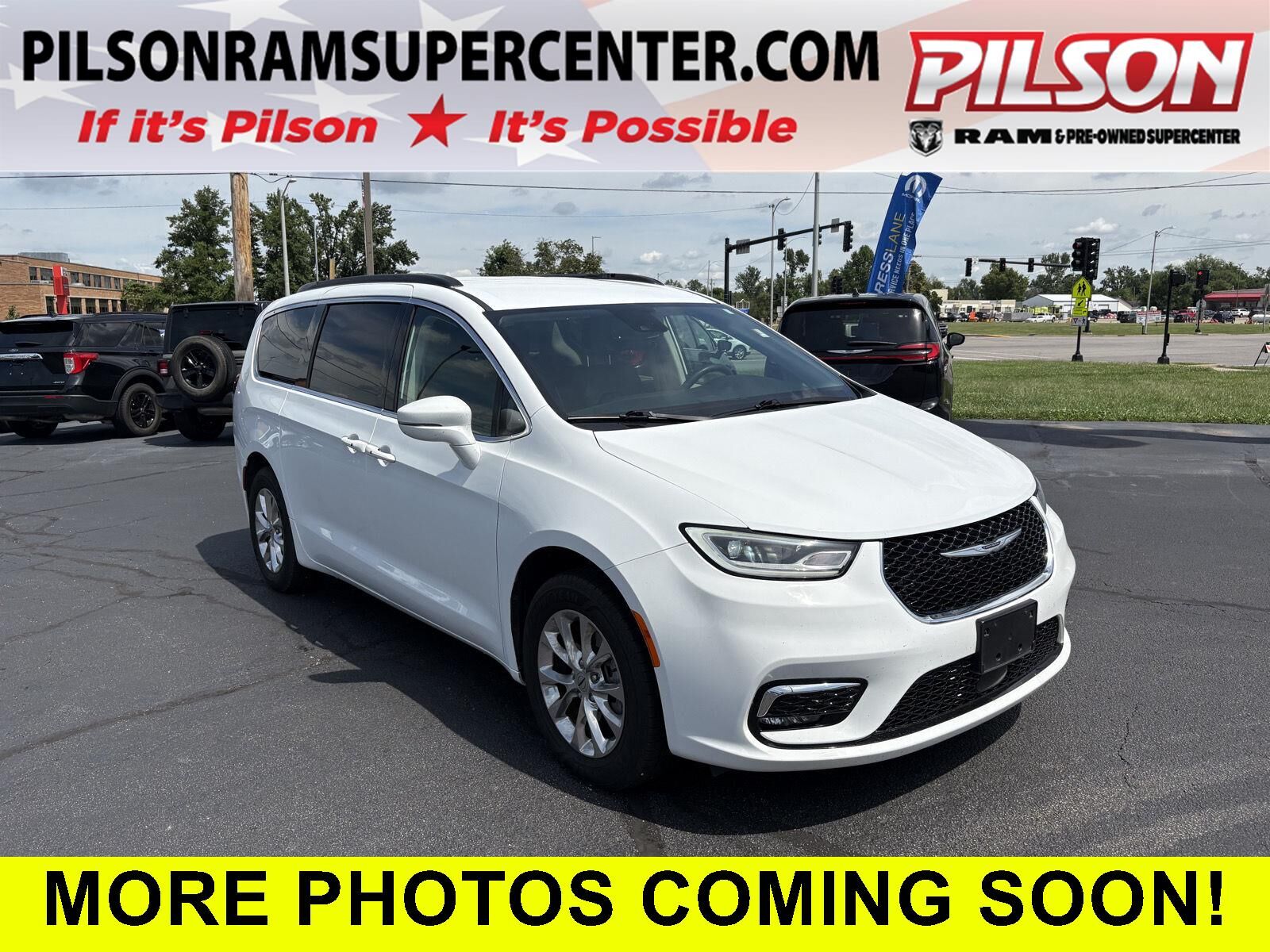 2022 CHRYSLER Pacifica