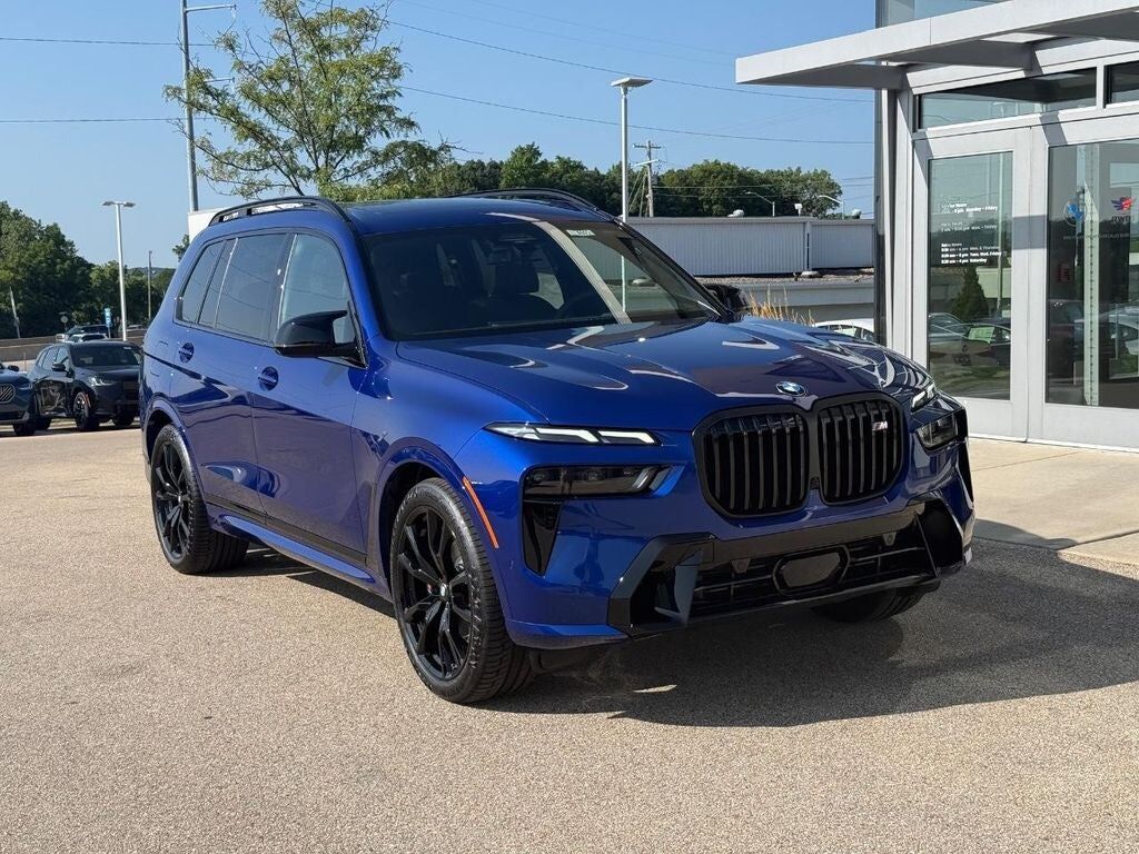 2027 BMW X7