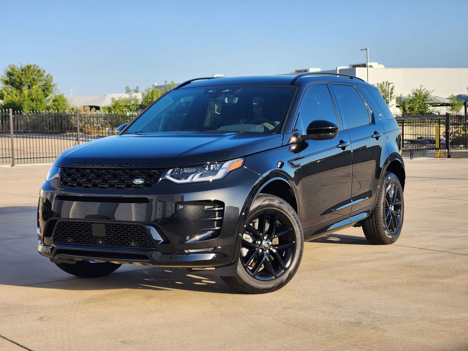2026 LAND ROVER Discovery Sport