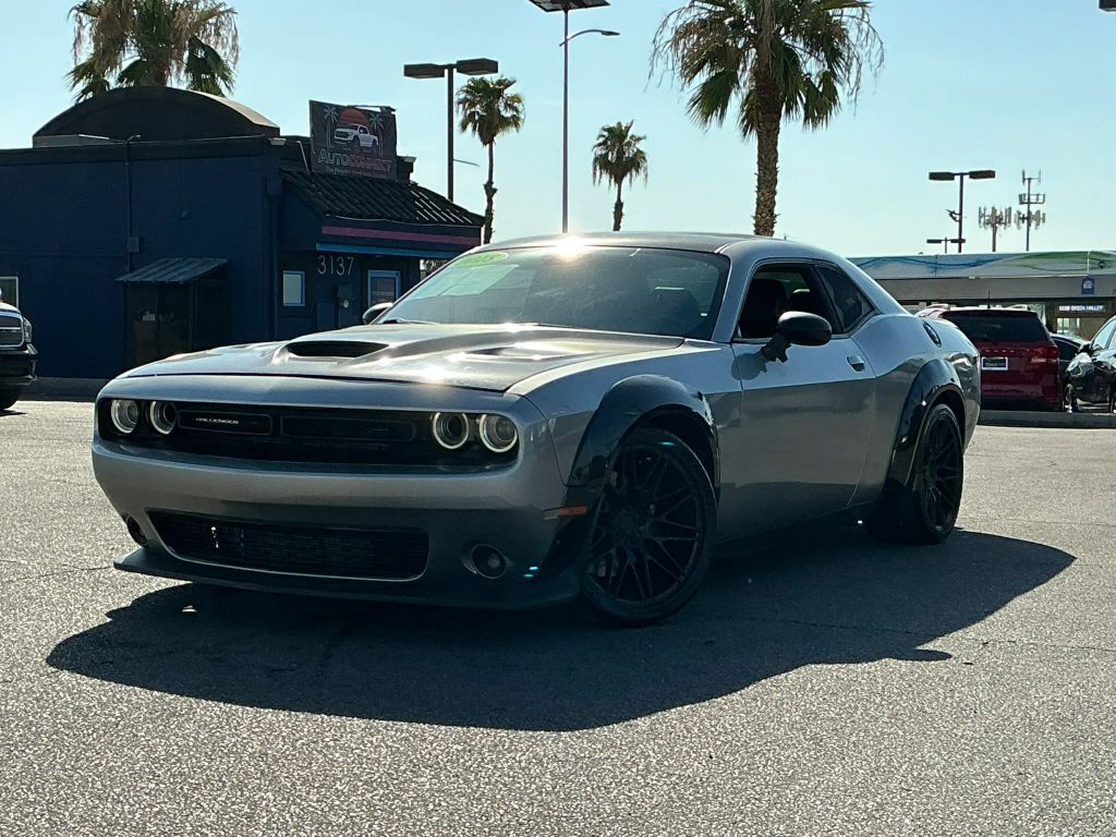 2018 DODGE Challenger