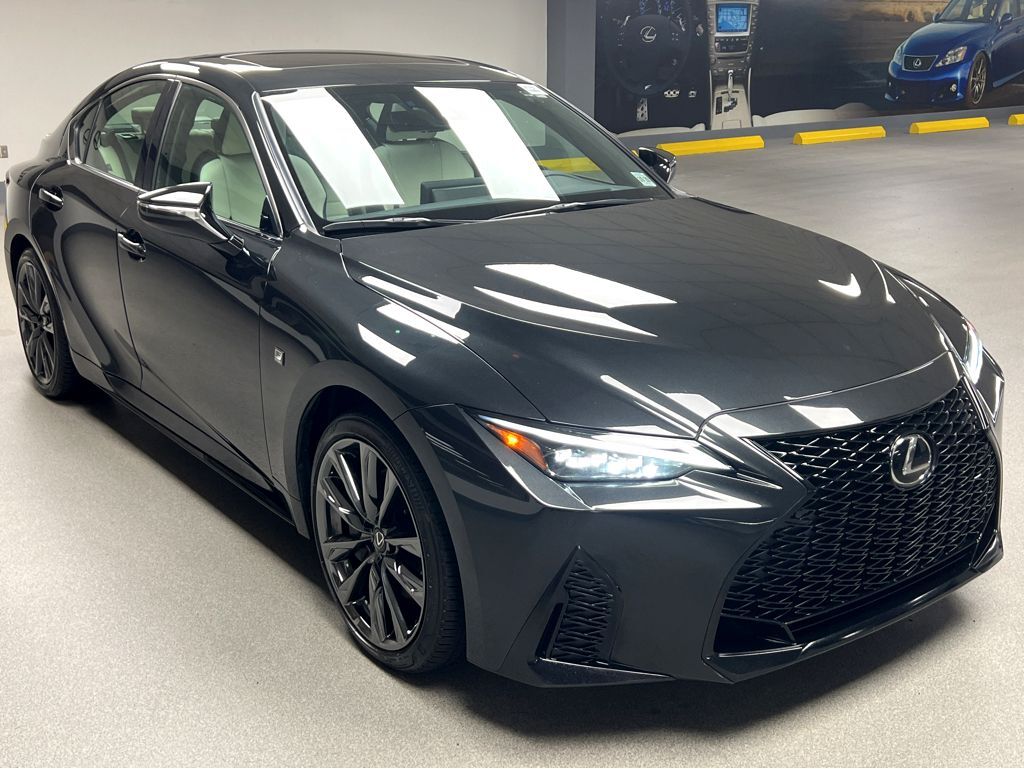 2024 LEXUS IS
