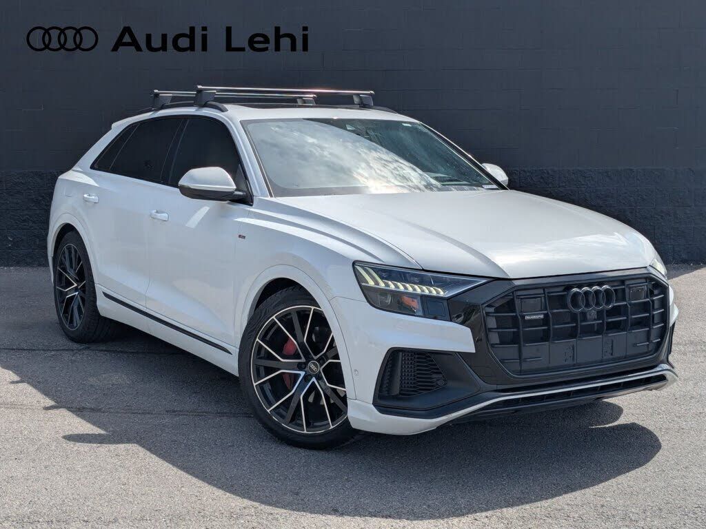 2023 AUDI Q8