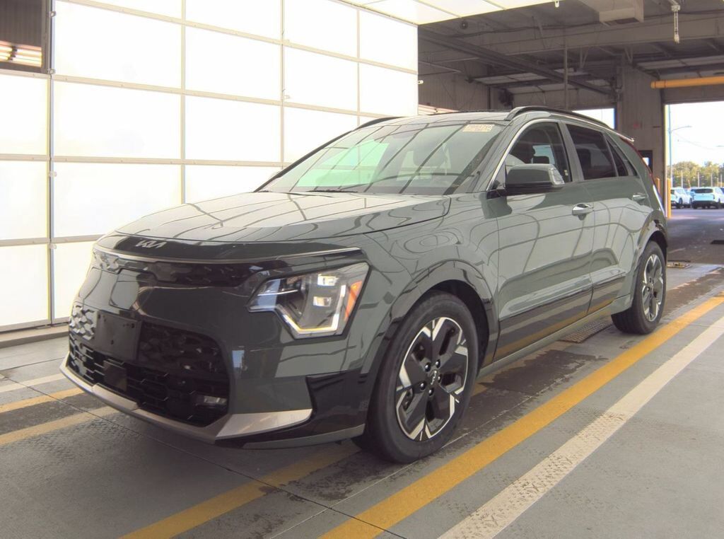 2023 KIA Niro
