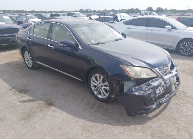 2011 LEXUS ES