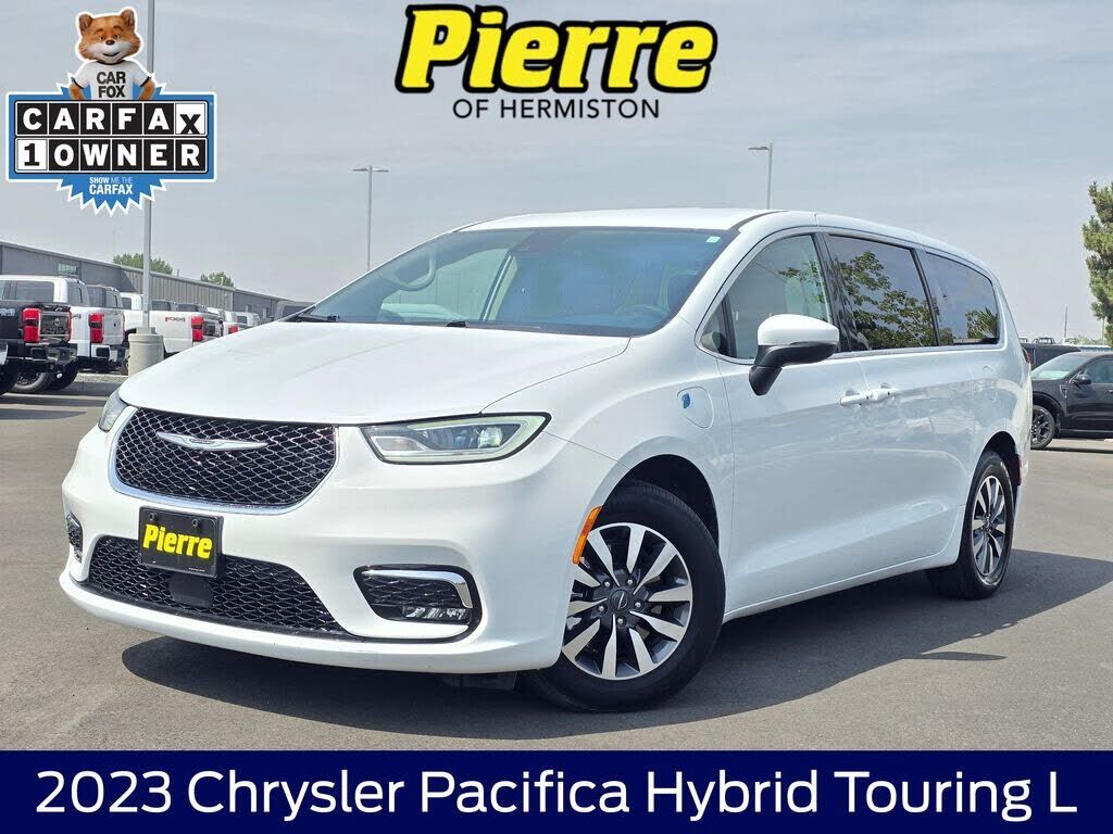 2023 CHRYSLER Pacifica