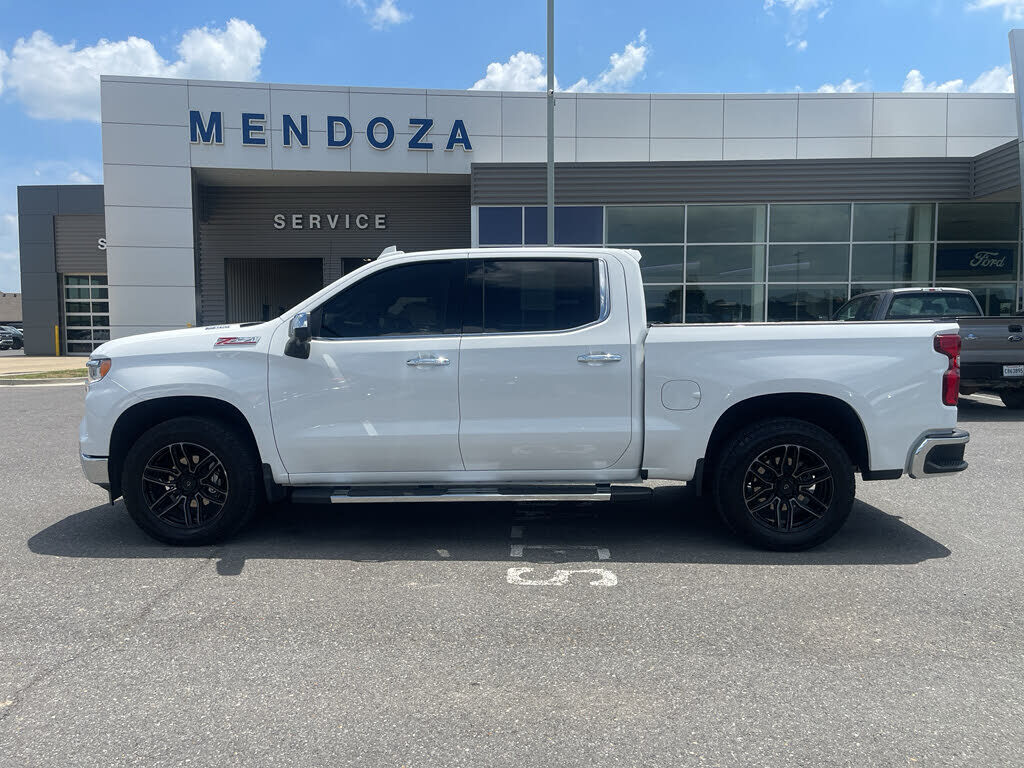 2025 CHEVROLET Silverado