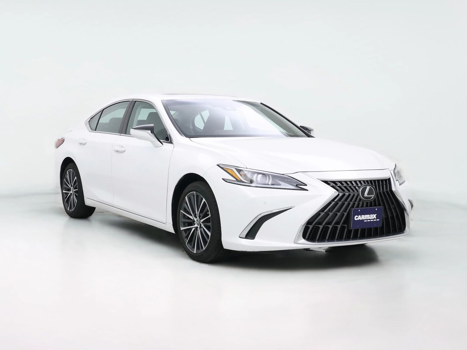 2025 LEXUS ES