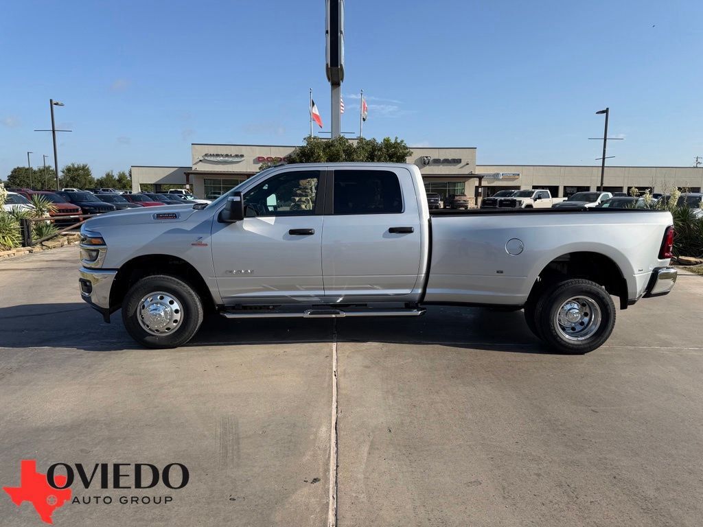 2027 RAM 3500