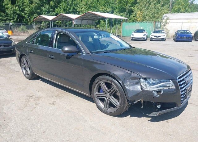 2013 AUDI A8