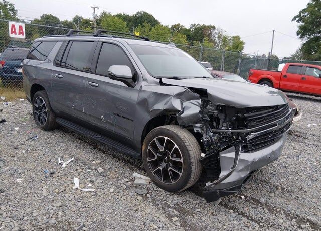2021 CHEVROLET Suburban