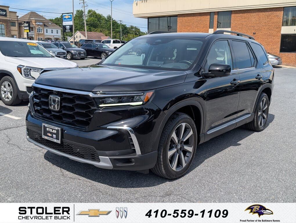 2025 HONDA Pilot