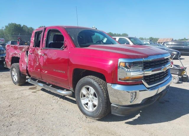 2018 CHEVROLET Silverado