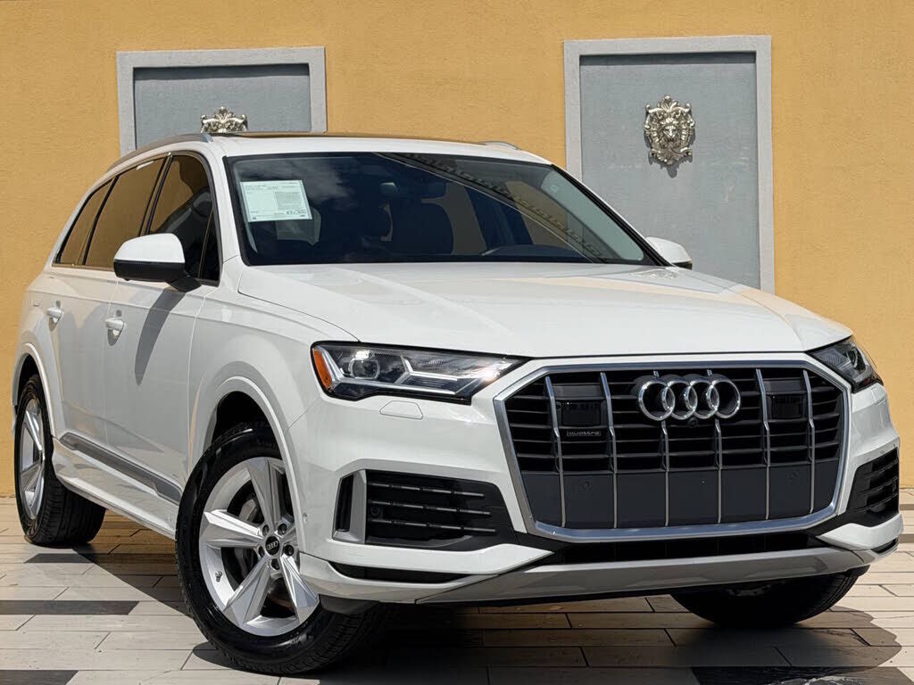 2023 AUDI Q7