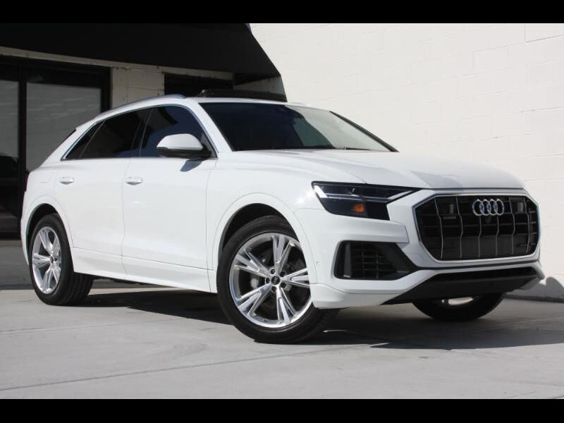 2022 AUDI Q8