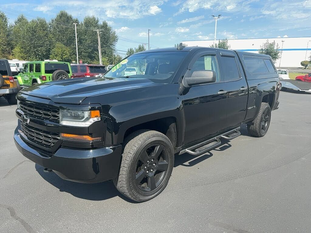 2017 CHEVROLET Silverado