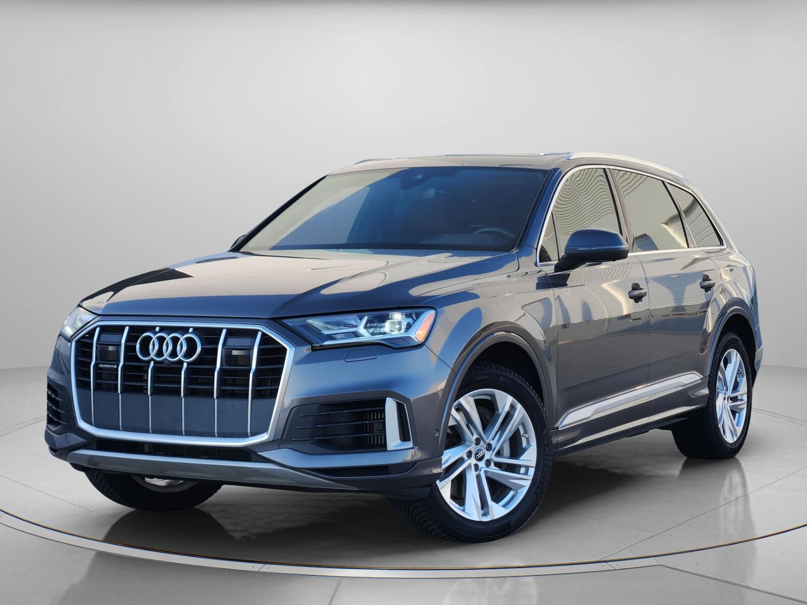 2023 AUDI Q7