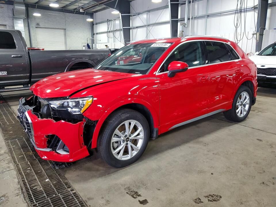 2022 AUDI Q3