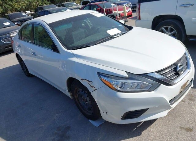 2017 NISSAN Altima