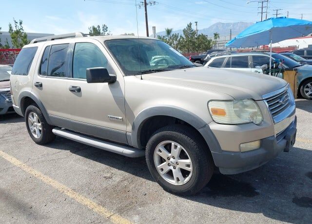 2006 FORD Explorer