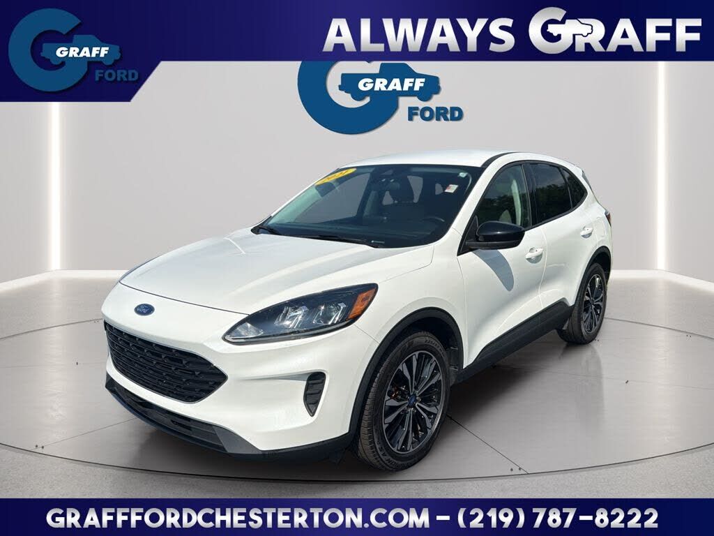 2021 FORD Escape
