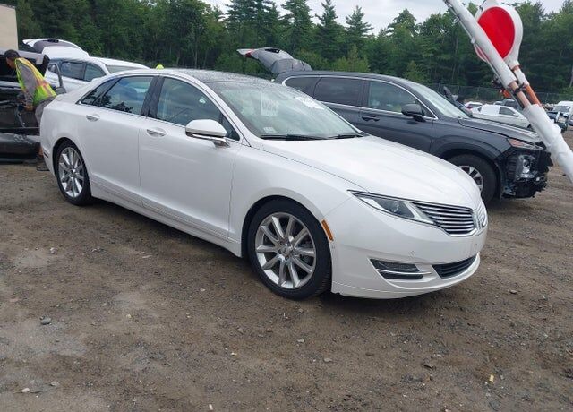 2016 LINCOLN MKZ
