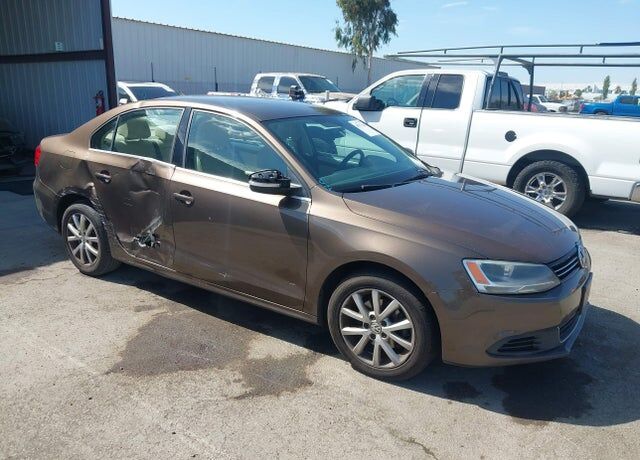 2014 VOLKSWAGEN Jetta