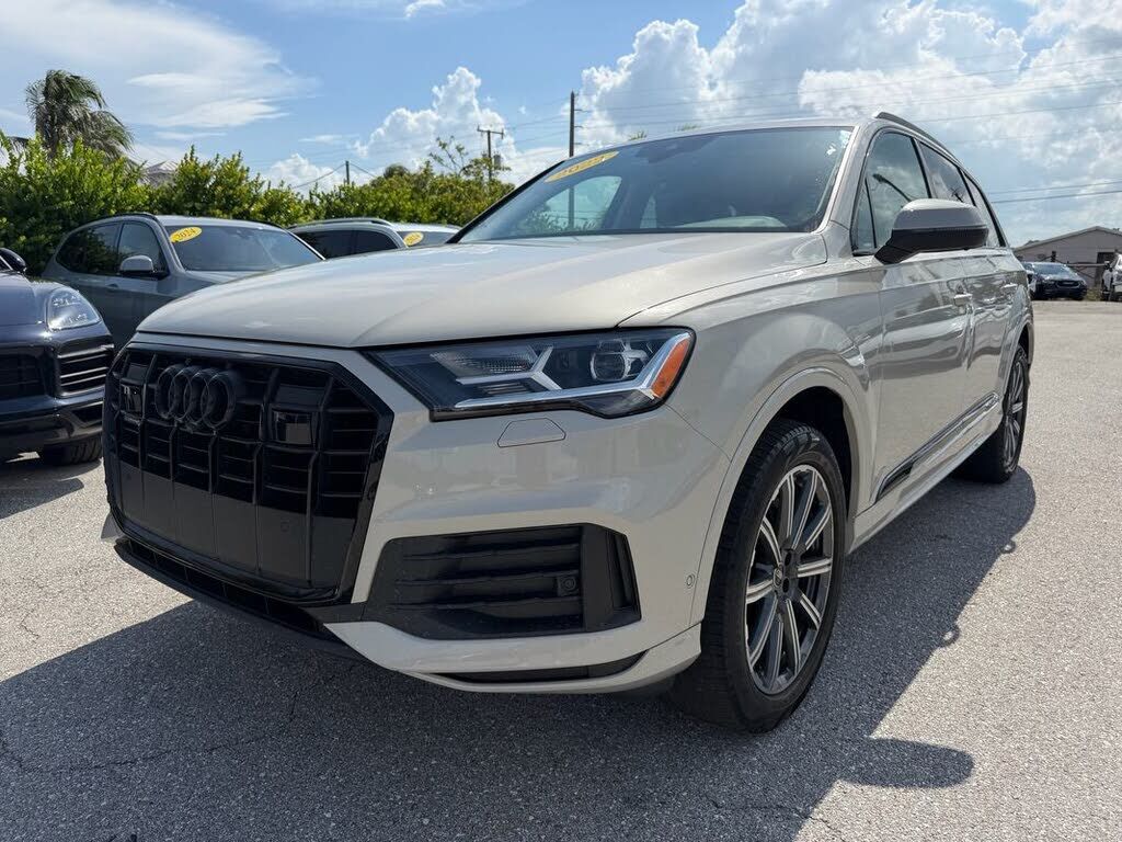 2022 AUDI Q7