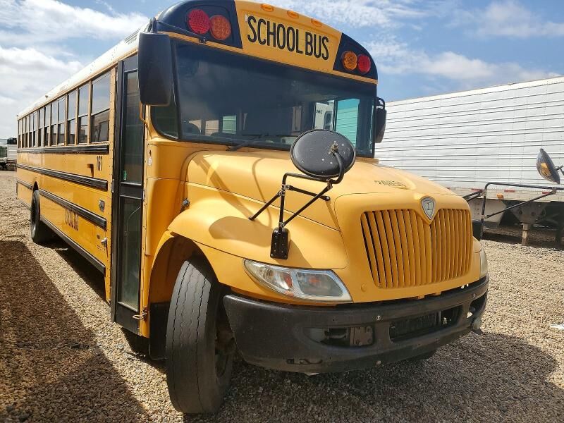 2014 IC BUS PB105