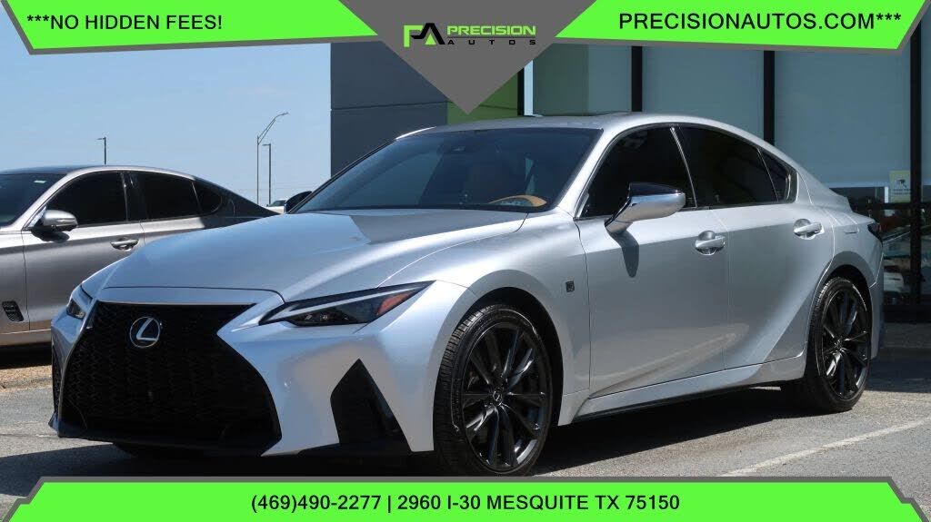 2025 LEXUS IS