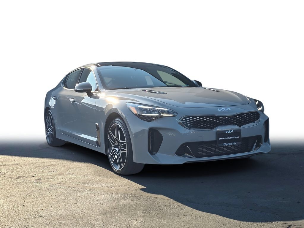 2022 KIA Stinger