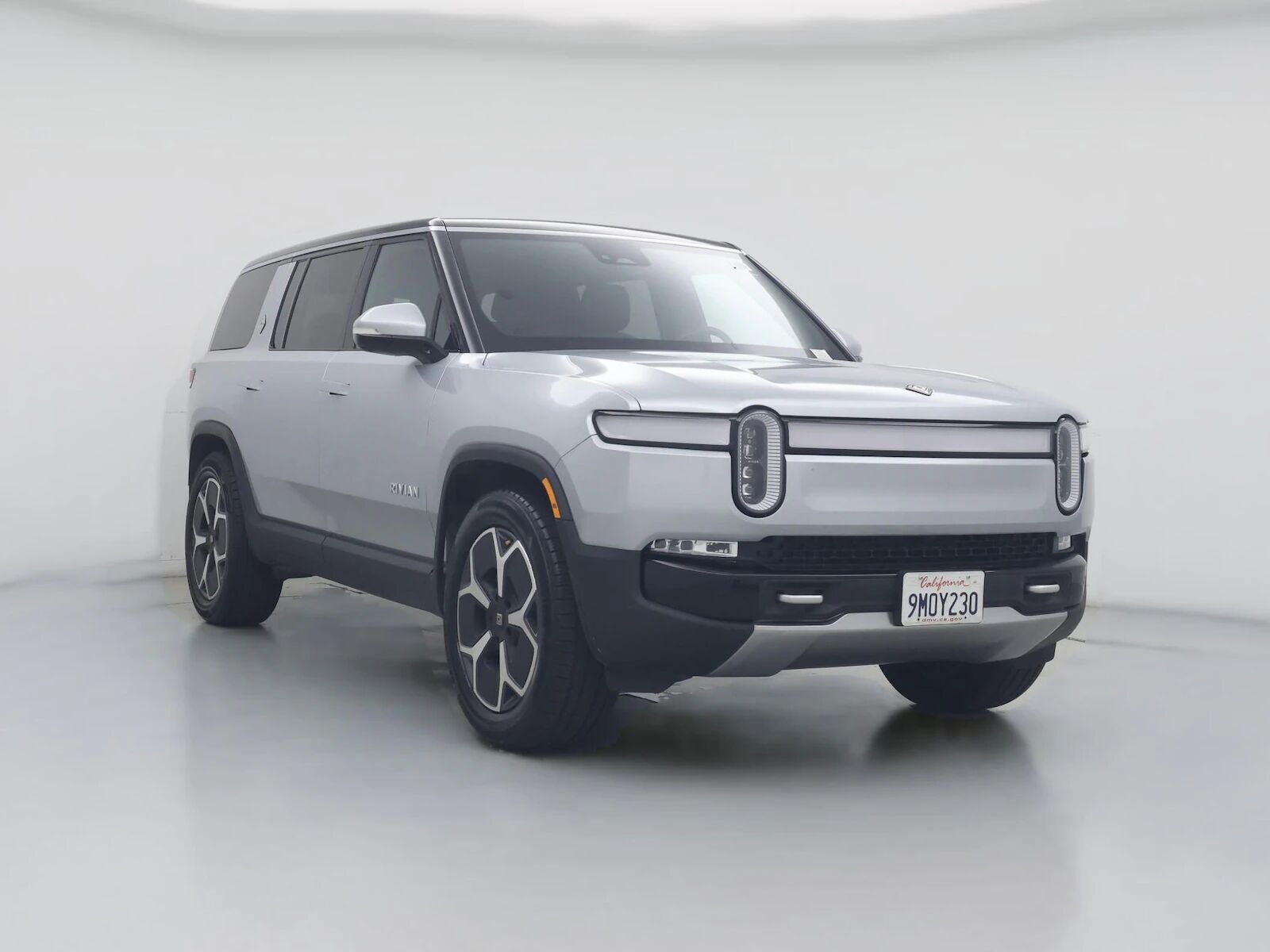 2024 RIVIAN R1S