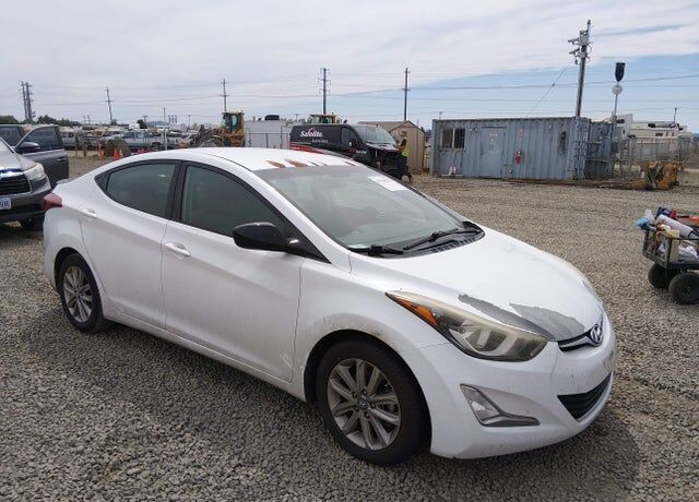 2016 HYUNDAI Elantra