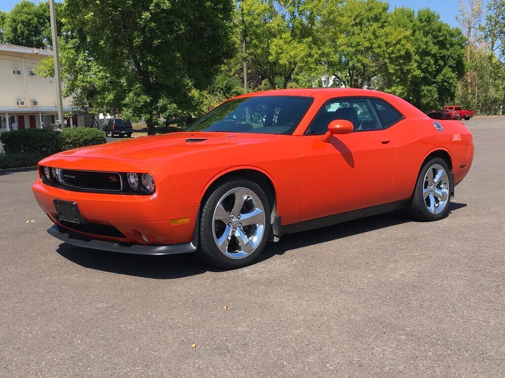 2013 DODGE Challenger