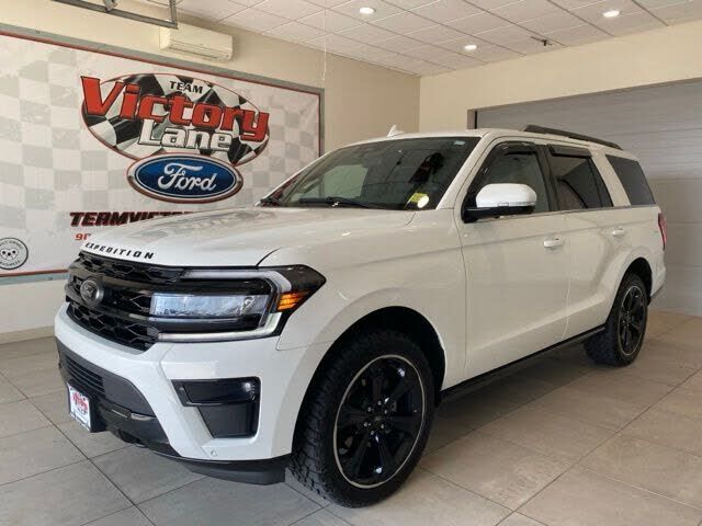 2022 FORD Expedition