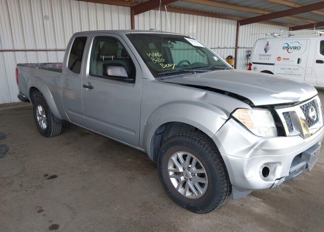 2015 NISSAN Frontier