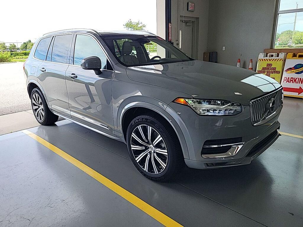 2024 VOLVO XC90