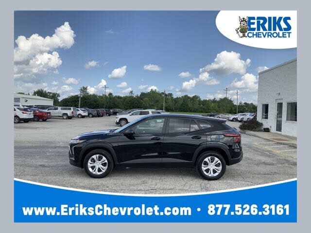 2024 CHEVROLET Trax