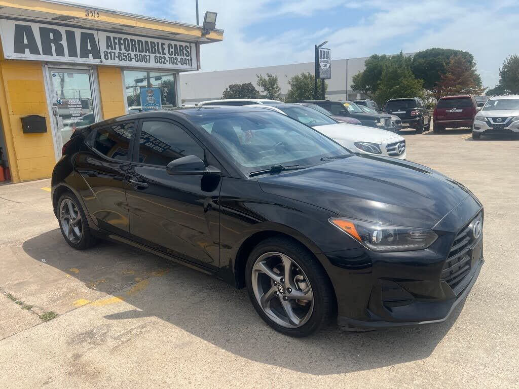 2019 HYUNDAI Veloster