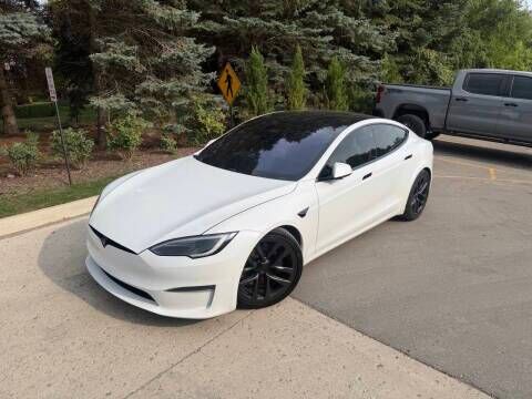 2022 TESLA Model S
