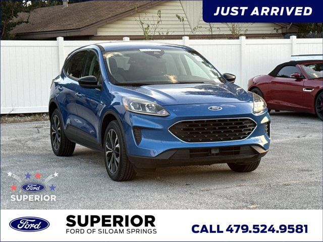 2021 FORD Escape