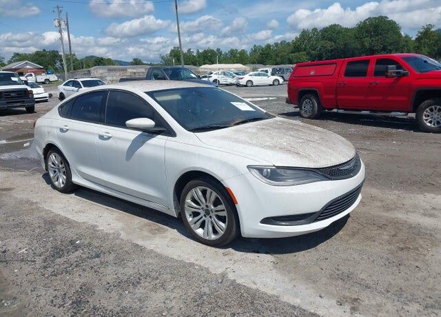 2015 CHRYSLER 200