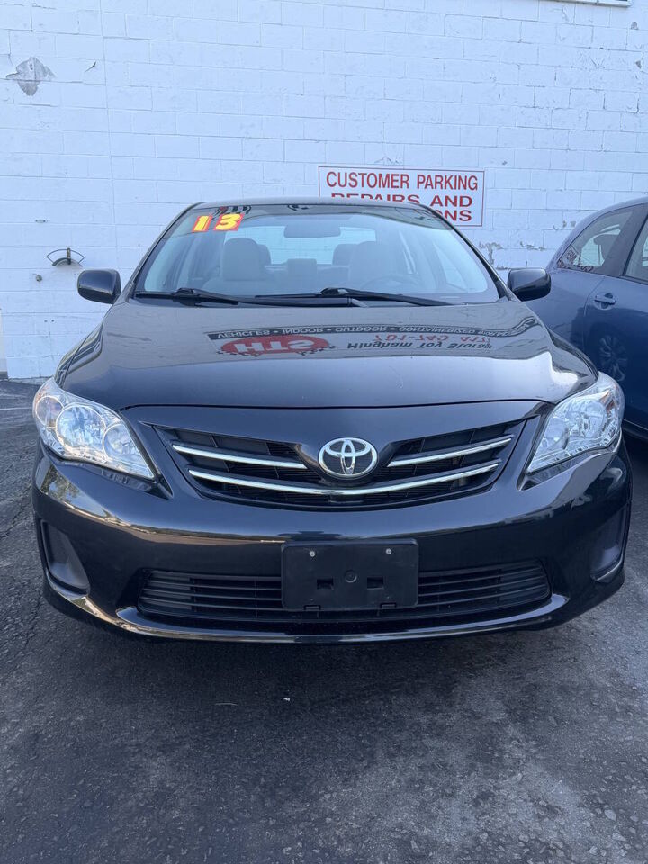 2013 TOYOTA Corolla