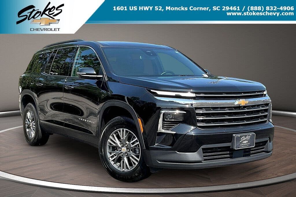 2024 CHEVROLET Traverse
