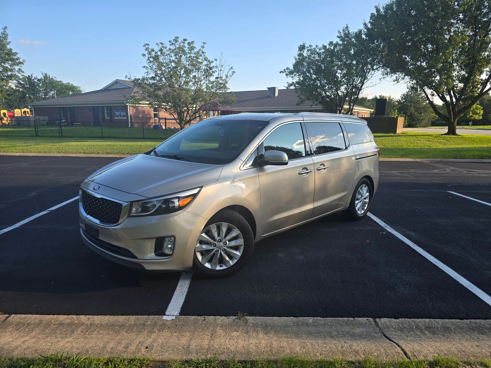 2015 KIA Sedona