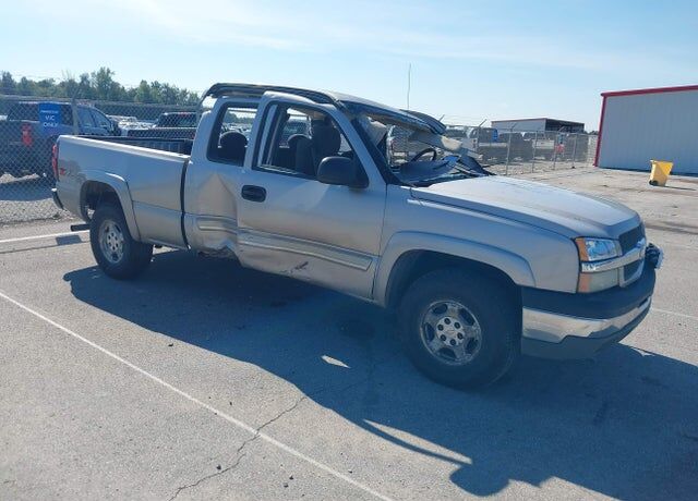 2004 CHEVROLET Silverado