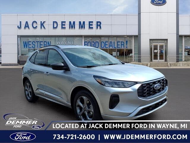 2024 FORD Escape