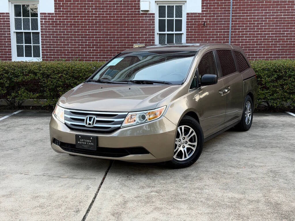 2011 HONDA Odyssey